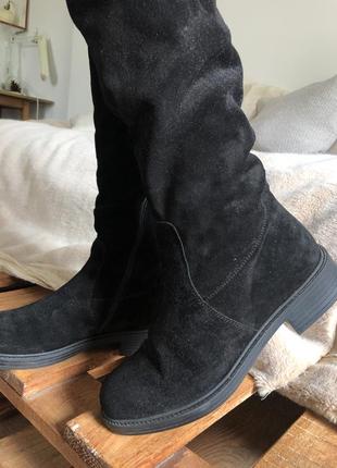 Чорні зимові високі чоботи з замші4 фото