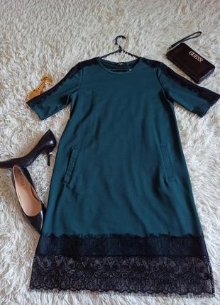 Сукня з мереживом  смарагдового кольору