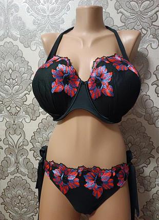 Купальник с цветами