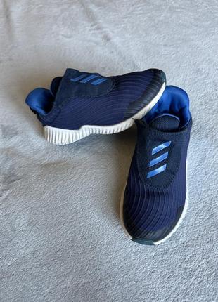 Кроссовки adidas 31 г.