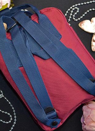 Маленький однотонний рюкзак kånken mini бордовий з синіми ручками розмір 27*21*10 (7l)2 фото