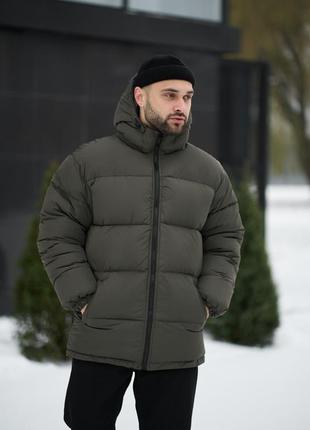 Чоловічий зимовий пуховик