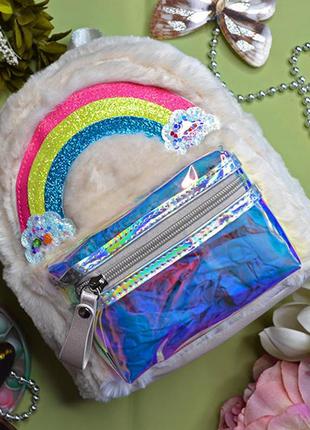 Детский рюкзак меховой с радугой размер 23х22х10 см1 фото