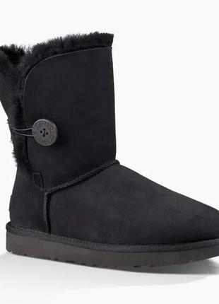 ugg Pink bailey button 2 1016226 колір black. розмір 7 us
