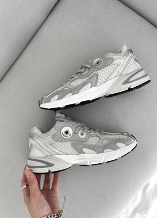 Неймовірні жіночі кросівки adidas astir grey silver сірі7 фото