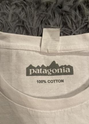 Patagonia стильна футболка з великим логотипом2 фото