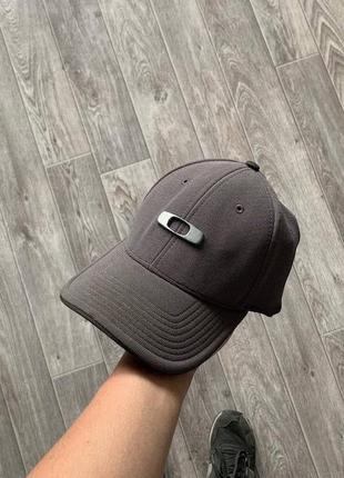 Кепка оаклей oakley gorpcore texapore goretex o cap metal logo