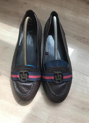 Tommy hilfiger , туфли - балетки. кожа