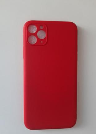 Чехол iphone 11max pro матовый красный