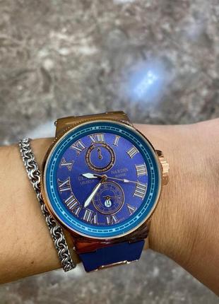 Чоловічий золотий з чорним наручний годинник ulysse nardin преміум якості.