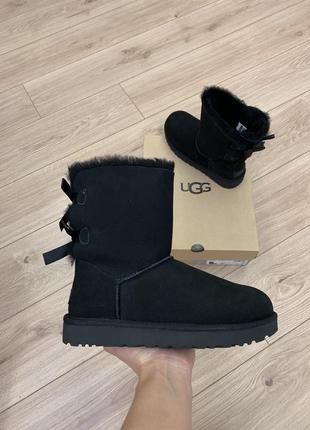 Ugg bailey bow 2 1016225 цвет black. размер 7 us1 фото