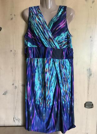 Платье per una