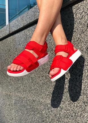 Зручні стильні жіночі сандалі adidas adilette sandals red сандалі боссоножки босоніжки2 фото
