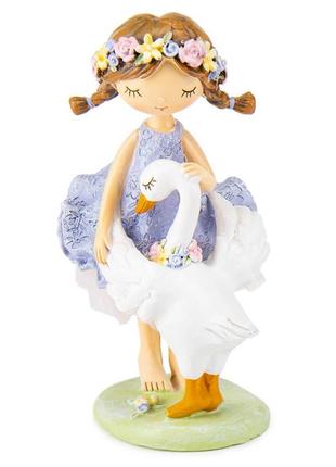 Пасхальная декоративная статуэтка "дівчинка з лебедем", 17,5 см, декор на пасху1 фото