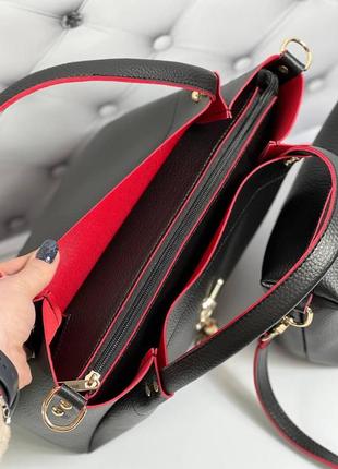 Женская сумка с косметичкой черная с красным краем4 фото