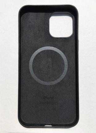 Оригинальный кожаный чехол apple leather case magsafe mppg3zm/a для iphone 14 pro (6.1") black10 фото