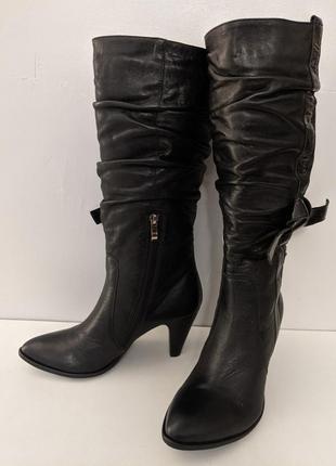 Женские кожаные сапоги на каблуке 39 размер2 фото