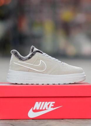 Кросівки на хутрі nike air force winter suede beige/ найк аір форсе бежеві зимові хутро1 фото