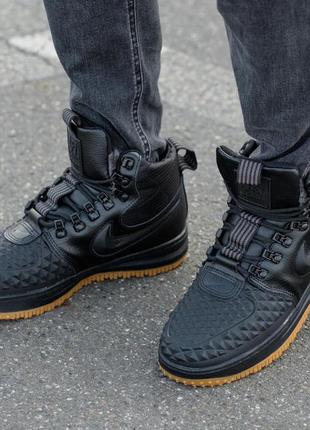 Зимові кросівки nike lunar force 1 duckboot 17 black orange / найк лунар форс 1 дакбут 17 чорні хутро3 фото