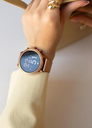 Смарт часы женской smart iq girl gold1 фото