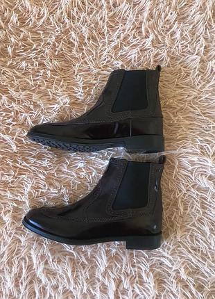 Лоферы, челси, ботинки tod’s 36 р