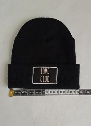 Love club шапка.9 фото