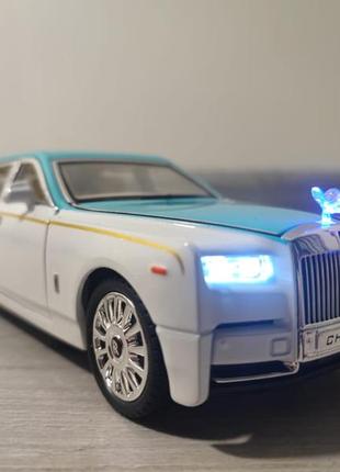 Rolls royce phantom mansory 1:24 модель премиальной машинки