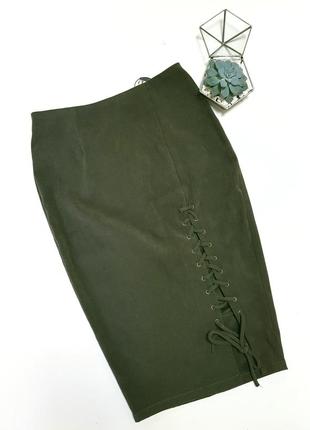 Спідниця міді болотного зеленого кольору з сексуальною шнурівкою