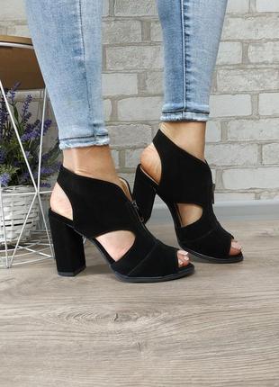 Босоніжки 36, 37, 38, 39 розмір , натуральна замша