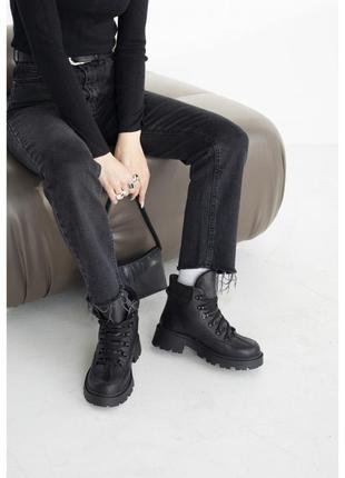 Женские зимние кожаные черные ботинки3 фото