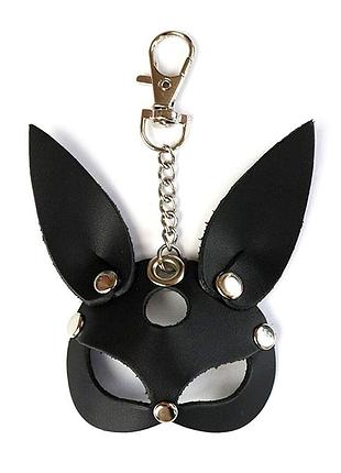 Брелок на карабине для ключей art of sex bunny, черная маска зайчика бдсм кожа