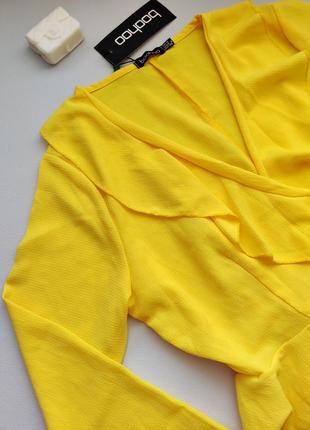 Блуза желтая на запах3 фото