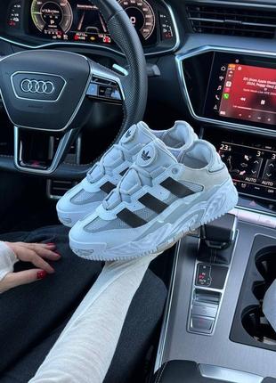 Кросівки adidas