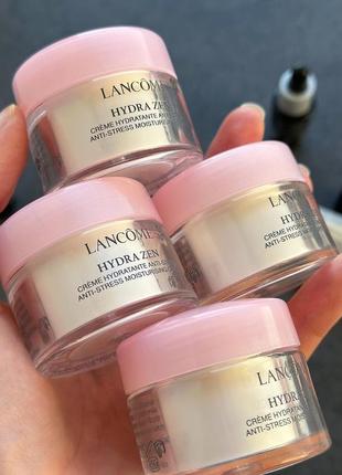 Зволожуючий денний крем для всіх типів шкіри lancome hydra zen1 фото