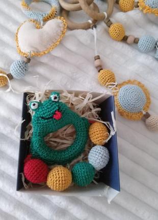 Детская игрушка погремушка,hend made "лягушка"