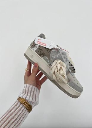 Лимитированные женские кроссовки nike air force 1 low x travis scott cactus jack grey white серые с белым10 фото