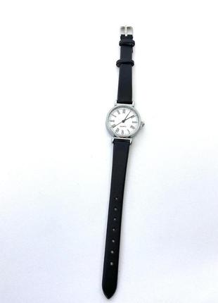 Жіночий круглий повсякденний наручний кварцовий годинник3 фото