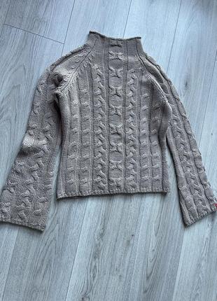 Светр кофта