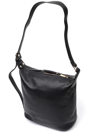 Вместительная женская сумка с одной длинной ручкой из натуральной кожи vintage 22305 черная1 фото