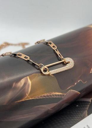 Трендовое золотое колье булавка с фианитами необычная цепочка из золота с булавкой усыпанной камнями 45-50 см