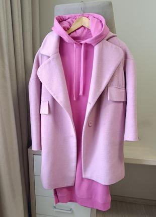 Плаття миди міді утеплене флісове сукня утеплена капюшон платье теплое кингуру кингурушка кінгурушка кінгуру рожеве10 фото