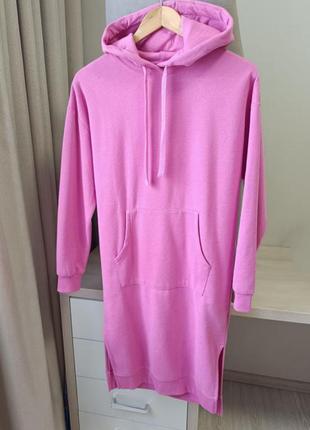 Плаття миди міді утеплене флісове сукня утеплена капюшон платье теплое кингуру кингурушка кінгурушка кінгуру рожеве