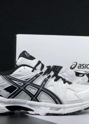 Женские беговые кроссовки asics