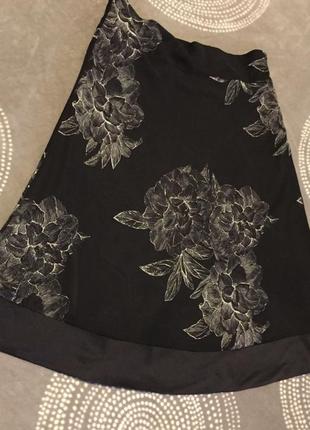 Очень красивая юбочка миди h&m