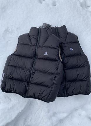 Жилетка nike acg