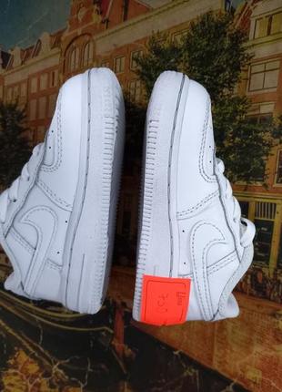 Кроссовки nike air force 1 le (td) (dh2926-111) original3 фото