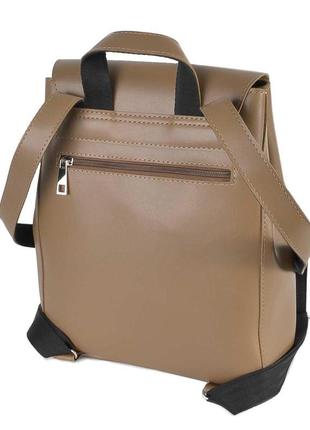 Стильный современный вместительный рюкзак женский мокко качественный с отделением на молнии под клапаном2 фото