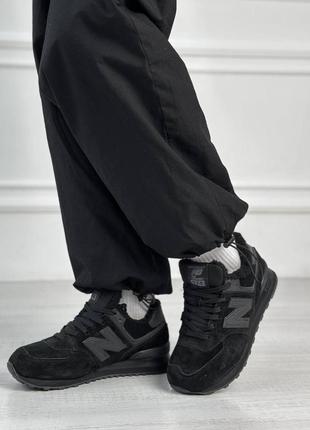 Зимние женские кроссовки new balance 574 winter black fur черного цвета с мехом
