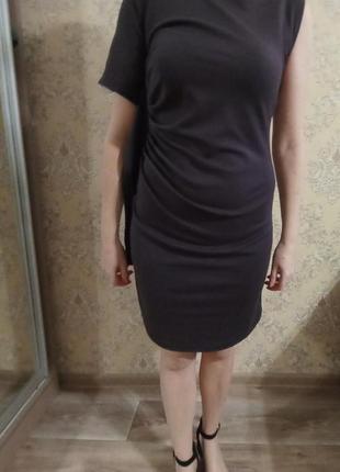 Платье.раздаж черная пятница до 30.11 платье 90 грн.