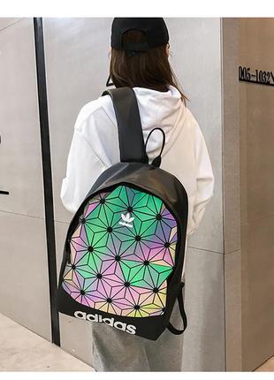 Рюкзак городской спортивный adidas хамелеон 3d urban mesh triangle flowers черный
